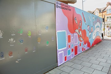 Garratt Lane Commemorative Mural Handprints
